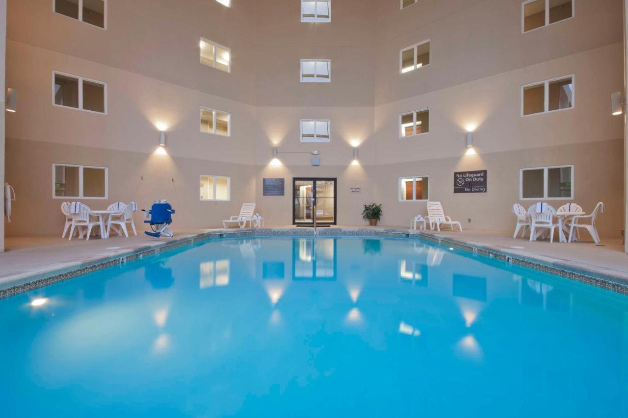 Hotel Hampton Northeast/castleton